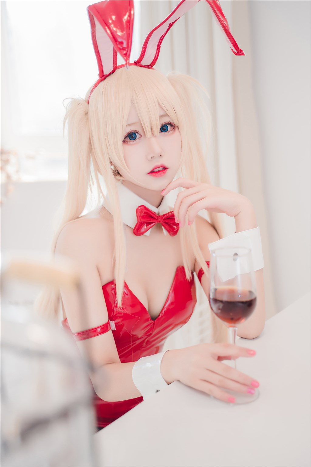 海角官网夜色震撼录:揭秘那场穿越禁忌边缘的绝美撩情与火热欲望传说
